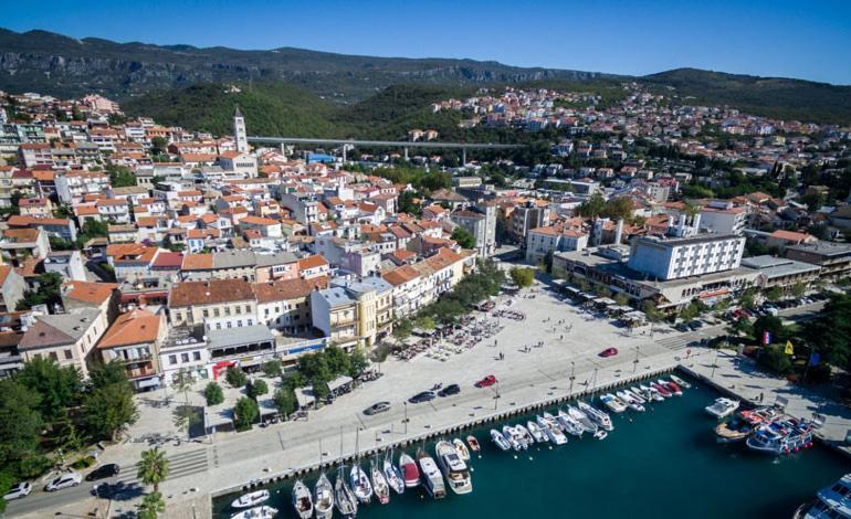 Apartment Lona Crikvenica Eksteriør bilde