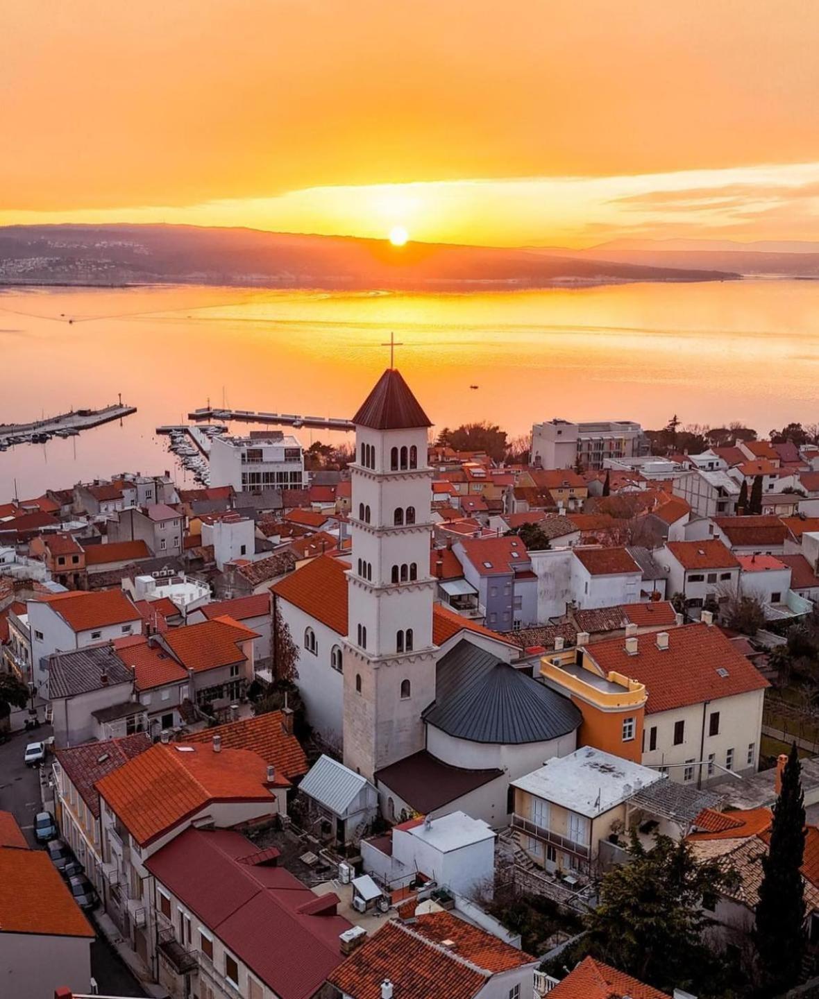 Apartment Lona Crikvenica Eksteriør bilde
