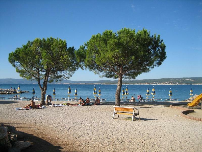 Apartment Lona Crikvenica Eksteriør bilde